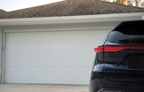 Case con garage: quanto aumenta il valore dell’immobile?